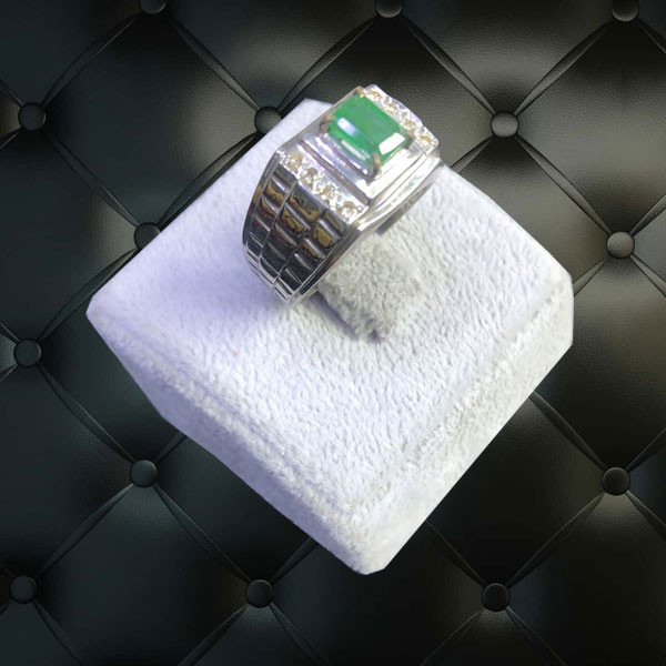 Italian Hand Made Silver Ring, Decorated with Emerald & Diamonds, for Men