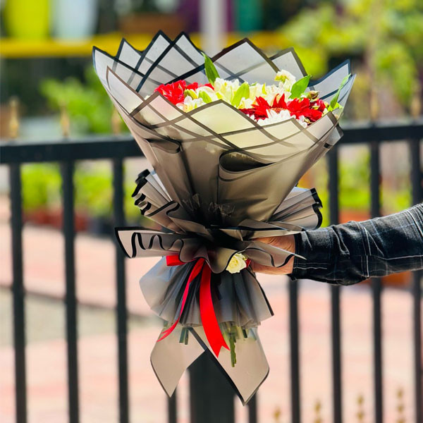 XL Amazing White Transparent Elastic Type Bouquet of Bright White Chrysanthemum & Red Daisy Flowers
