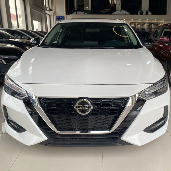 Nissan Sentra SR 2022, White Color, USED