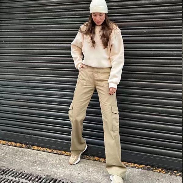 Zara Cargo (Style) Women Pants with Normal Waist & Side Pockets, Beige Color