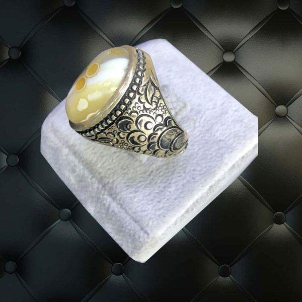 Hand Made Silver Ring, Decorated with Big Sulaimani Agate Stone & Elegant Side Designs, for Men